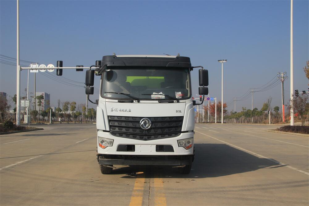 東風專底D3L 后八輪（康機230）國六  內飾照片圖